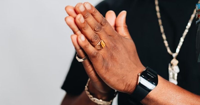 10 Must-Have Mens Accessories to Instantly Elevate Style