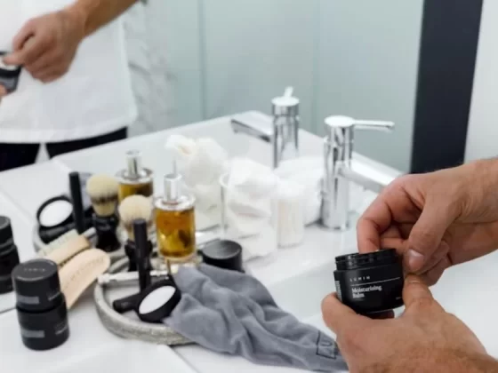 Top 3 Men's Grooming Essentials for a Confident Look